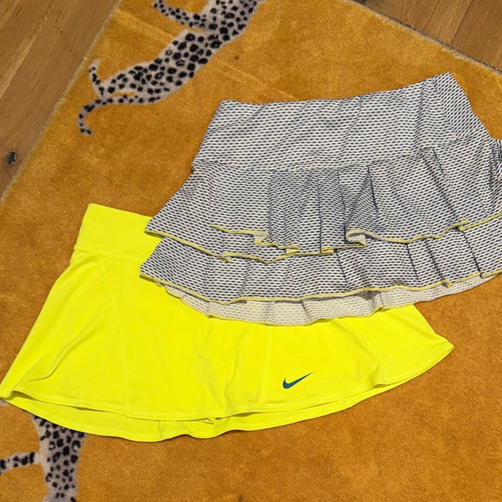 Nike Women's Skater Skirts in Yellow and Gray
